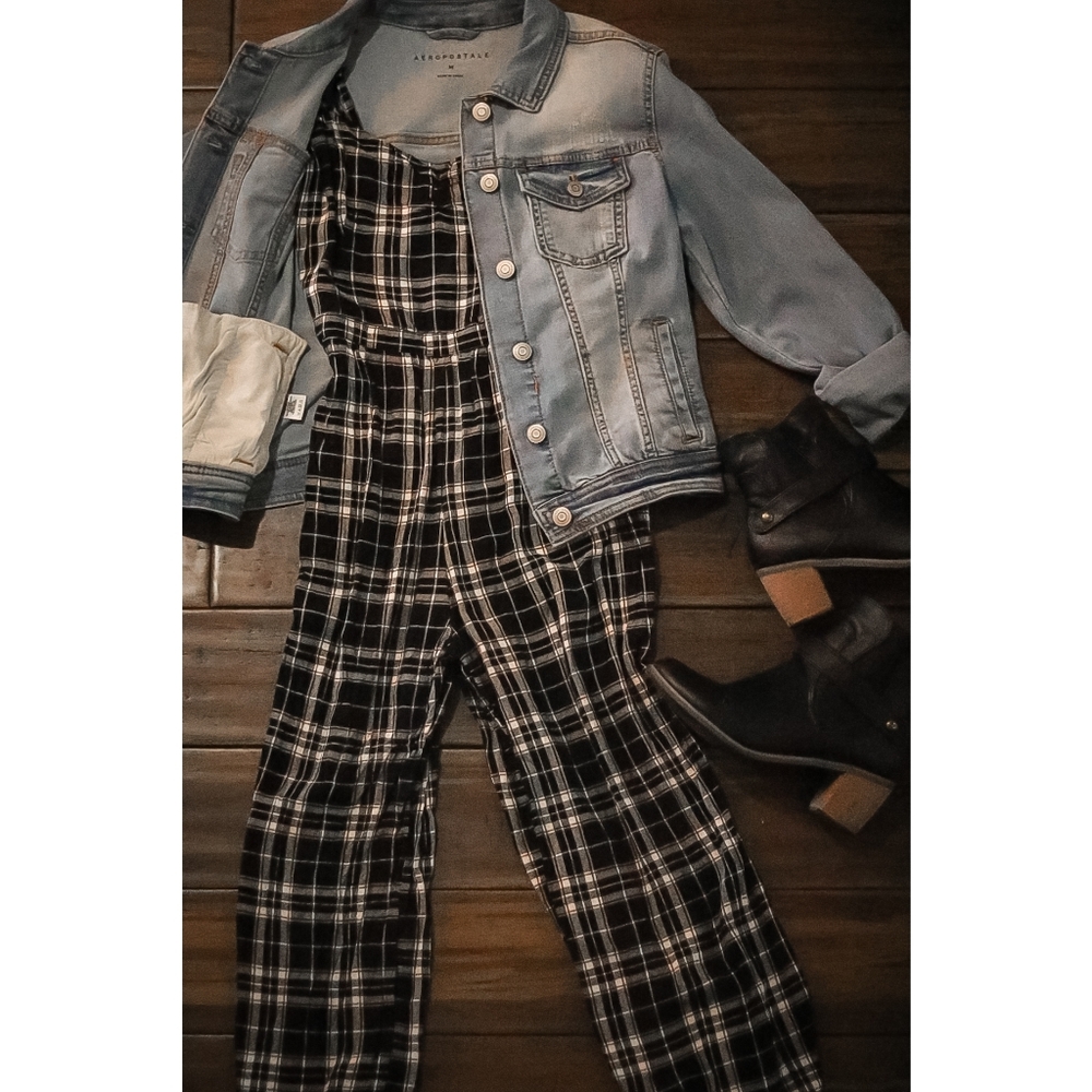 SOLD Hollister Plaid Cropped Jumpsuit XS